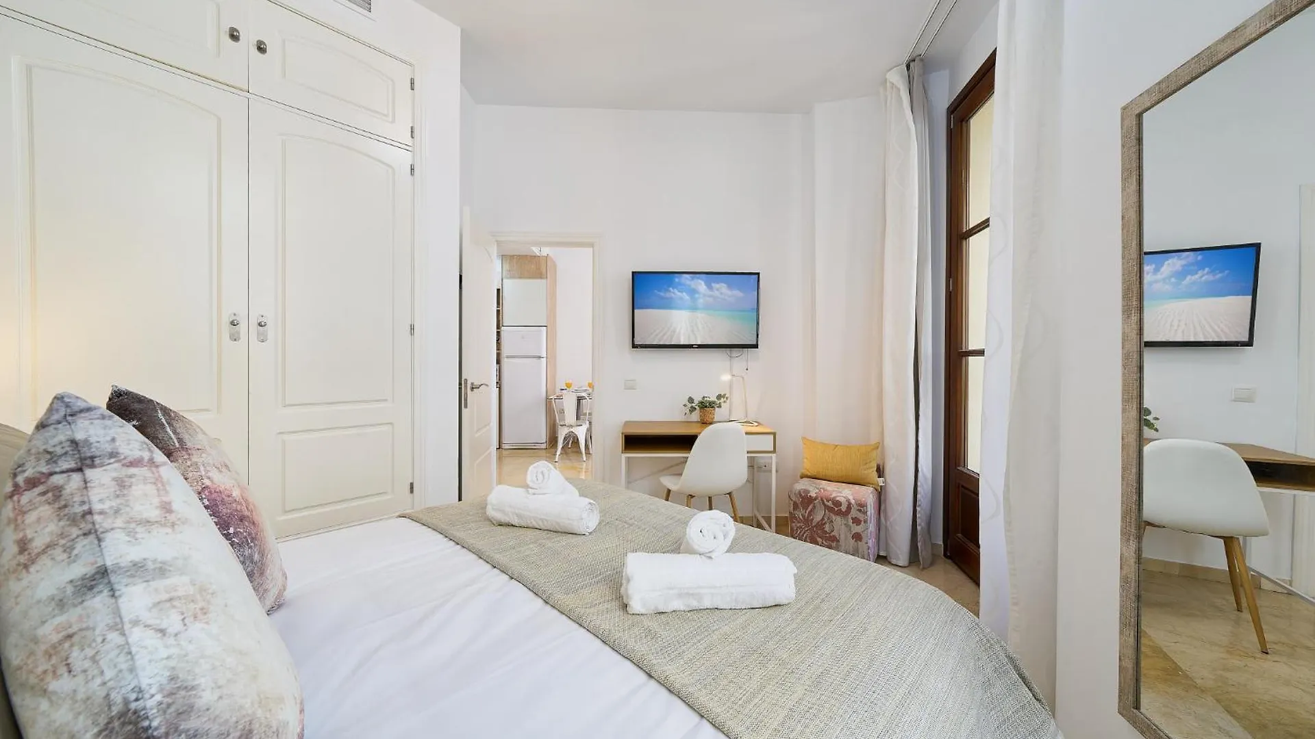Charming Apartment Historic Center Malaga